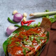 Fried fish topped with chili sauce, Thai food.